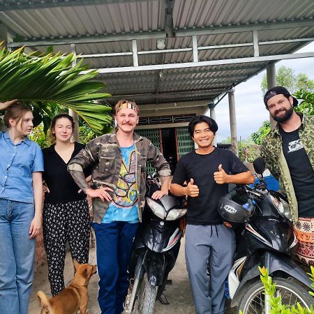 Ba Ngoai Homestay Ca Mau Bagian luar foto